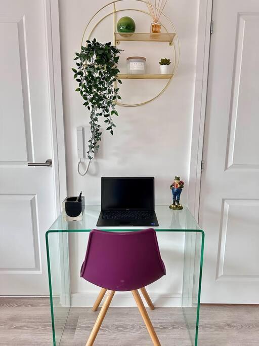 Central Derby Urban 2 Bedroom Flat - An Oasis Of Elegance! Free Parking And Wifi Suitable For Families And Professionals Екстериор снимка
