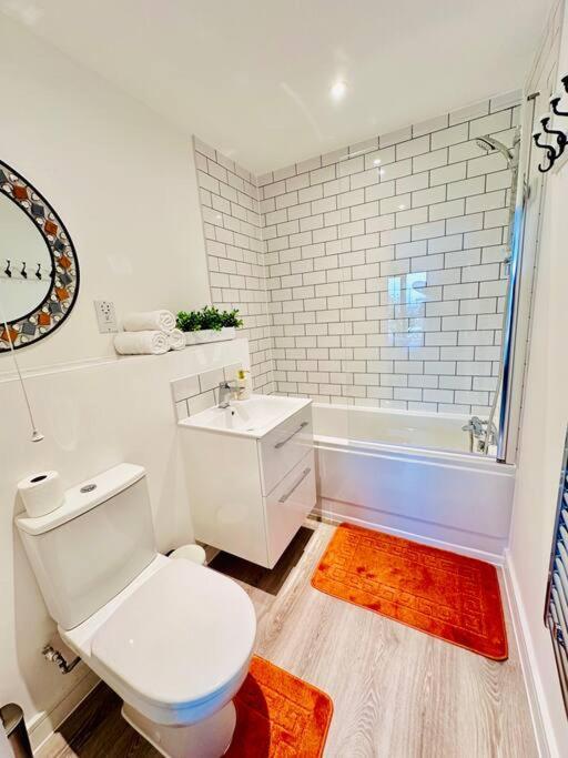 Central Derby Urban 2 Bedroom Flat - An Oasis Of Elegance! Free Parking And Wifi Suitable For Families And Professionals Екстериор снимка